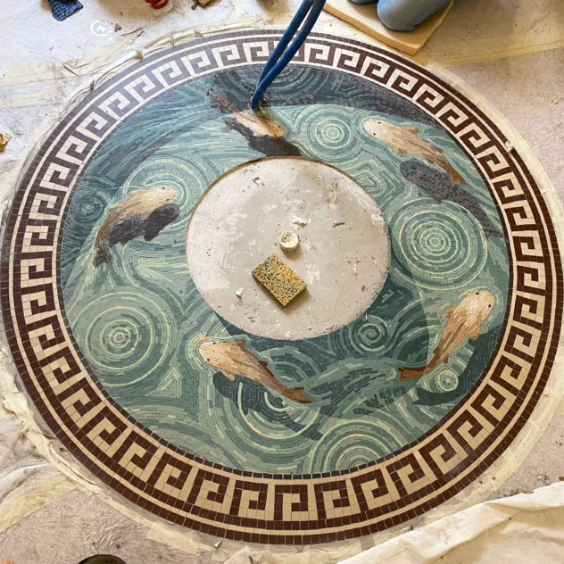 Mosaïque poissons fontaine trompe-l'oeil
